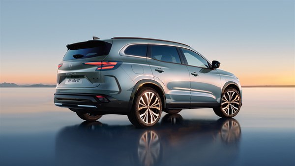 novi stražnji dio - Renault Espace full hybrid E-Tech