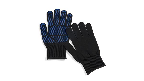 charging gloves - Renault Twingo E-Tech electric