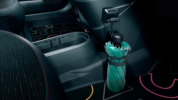 hook - Renault 4 E-Tech 100% electric